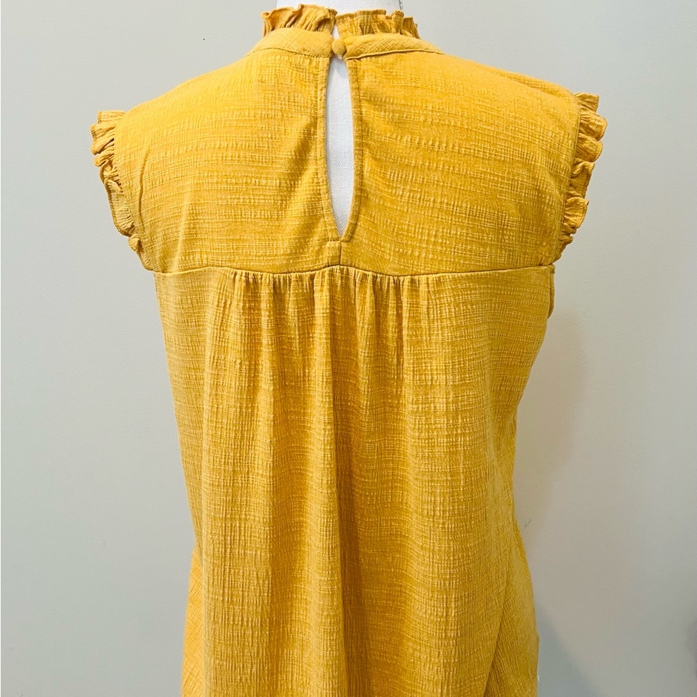 Cable & Gauge Women's Sleeveless Gold Yellow Top Size L - Picture 11 of 11